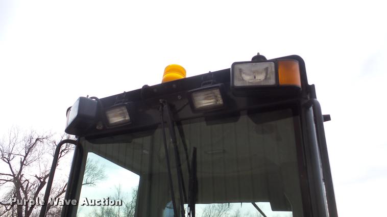 image for item DA2214 2001 Volvo G80 motor grader