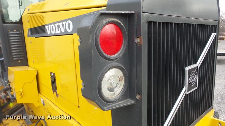 image for item DA2214 2001 Volvo G80 motor grader