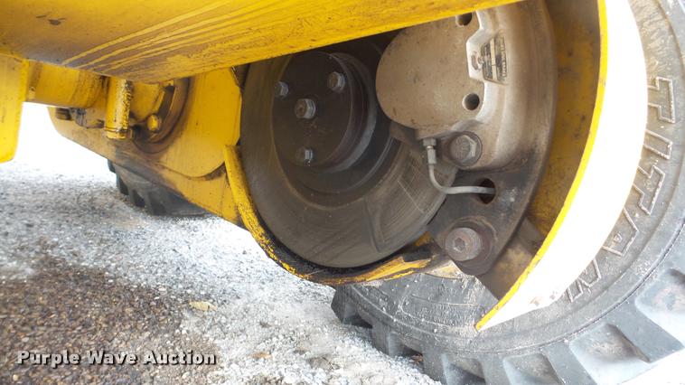 image for item DA2214 2001 Volvo G80 motor grader