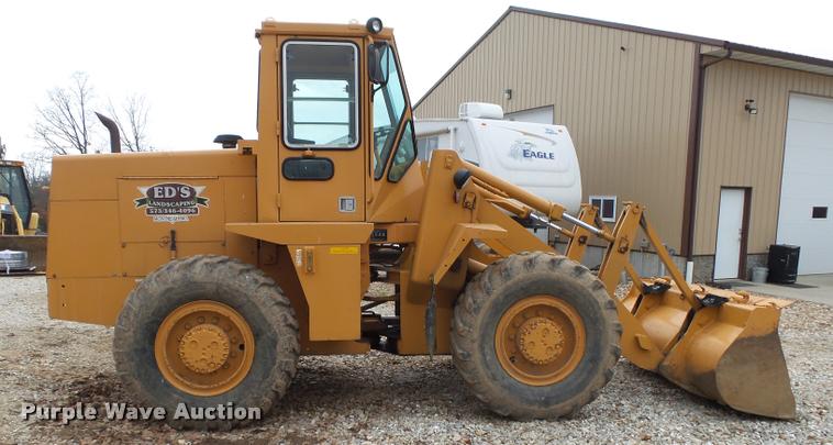 image for item DA2500 1973 Clark 35GMC wheel loader