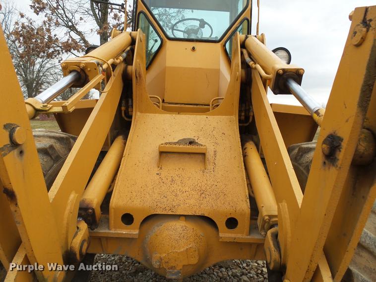 image for item DA2500 1973 Clark 35GMC wheel loader