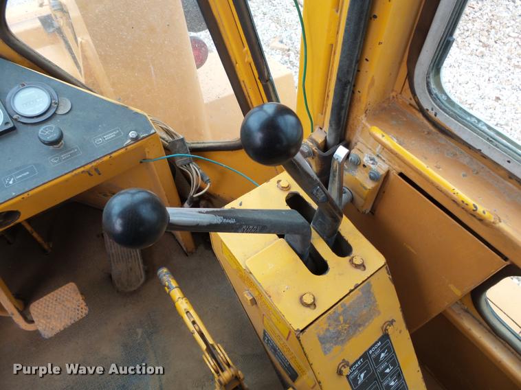 image for item DA2500 1973 Clark 35GMC wheel loader