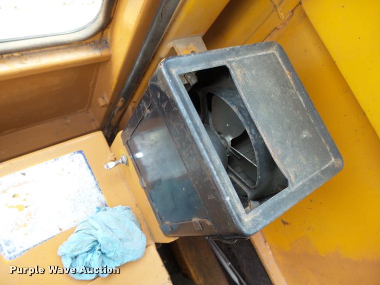 image for item DA2500 1973 Clark 35GMC wheel loader