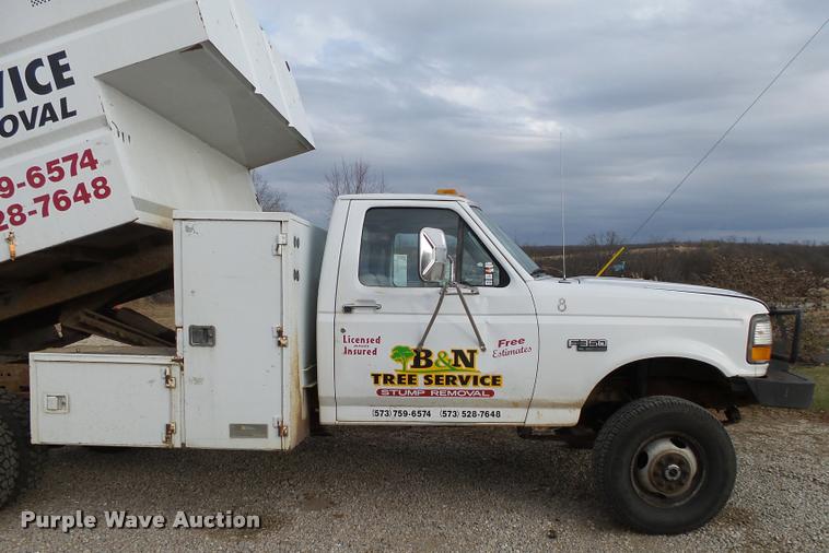 image for item DA2501 1996 Ford F350 chip truck