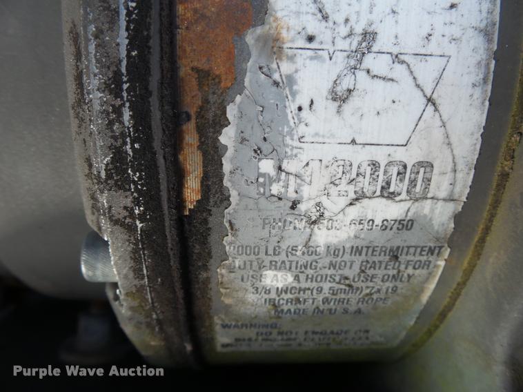 image for item DA2501 1996 Ford F350 chip truck