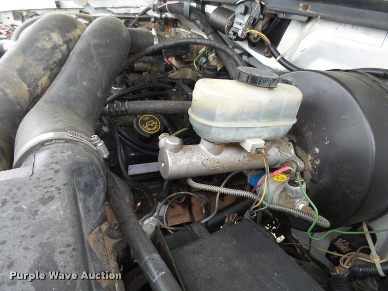 image for item DA2501 1996 Ford F350 chip truck