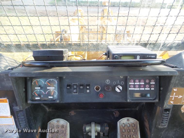 image for item DA5152 2001 Caterpillar 973C track loader