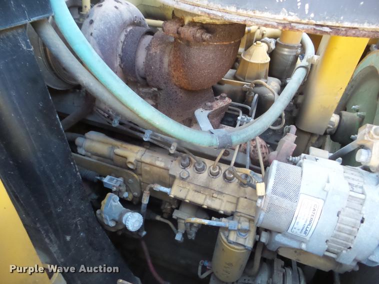 image for item DA5152 2001 Caterpillar 973C track loader