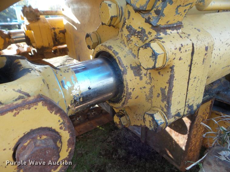 image for item DA5152 2001 Caterpillar 973C track loader