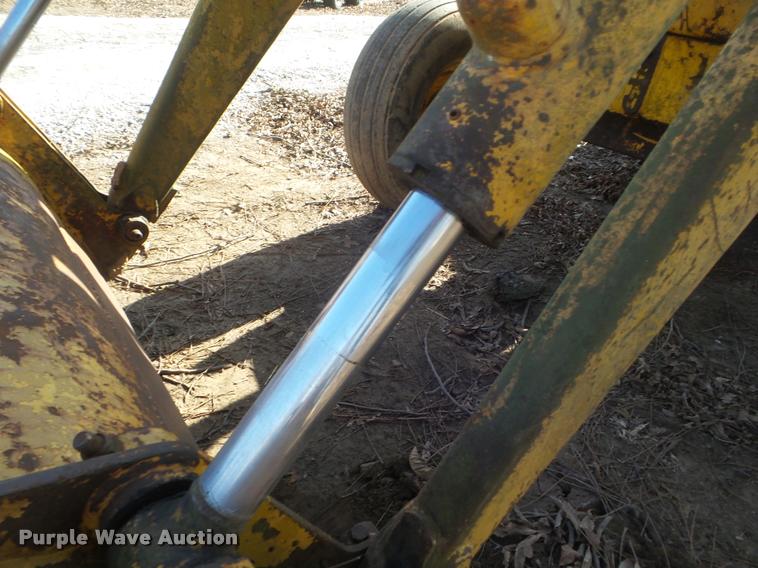 image for item DA5237 John Deere 300B backhoe