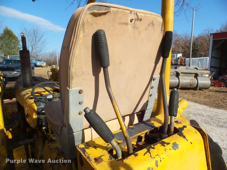 image for item DA5237 John Deere 300B backhoe