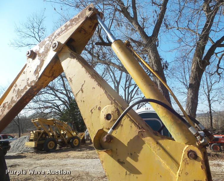 image for item DA5237 John Deere 300B backhoe