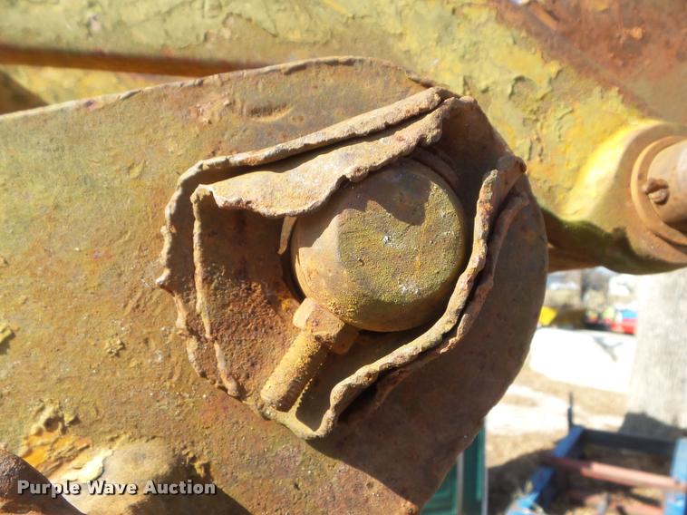 image for item DA5237 John Deere 300B backhoe