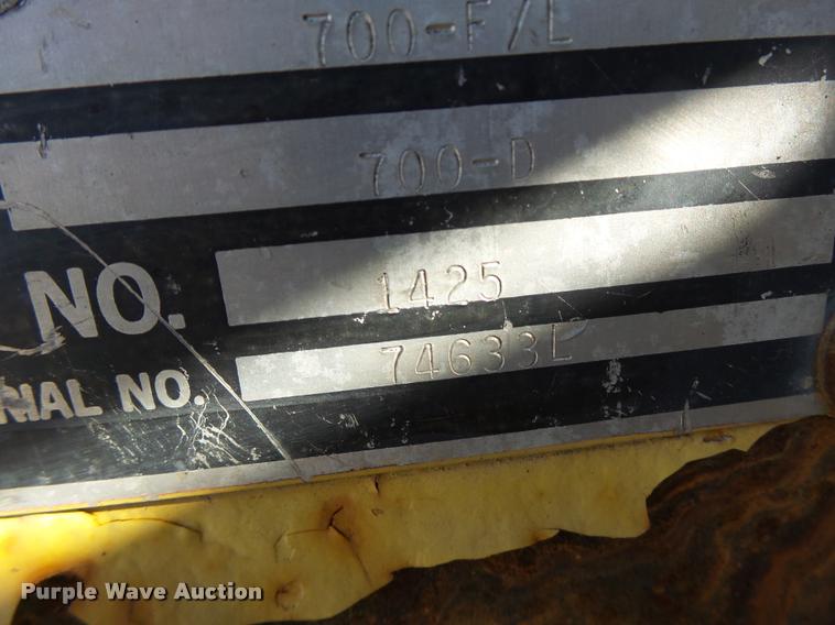 image for item DA9294 Allis Chalmers 700-D rough terrain forklift