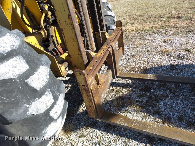image for item DA9294 Allis Chalmers 700-D rough terrain forklift