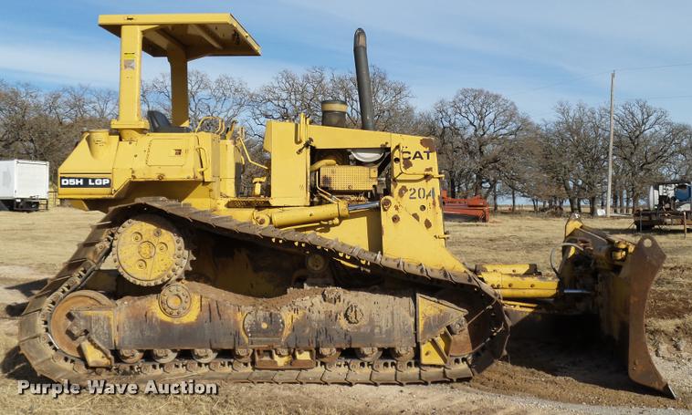 image for item DB0111 1988 Caterpillar D5H LGP dozer