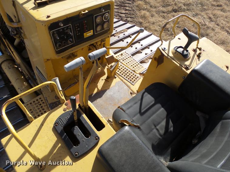 image for item DB0111 1988 Caterpillar D5H LGP dozer