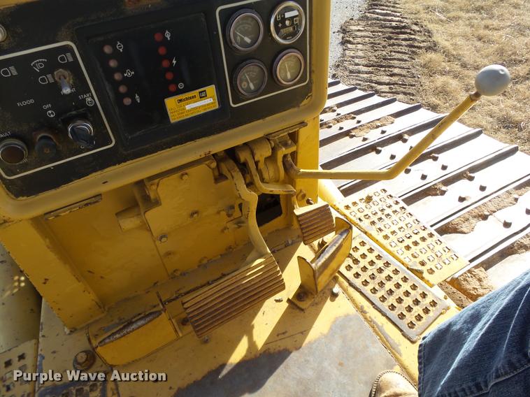 image for item DB0111 1988 Caterpillar D5H LGP dozer