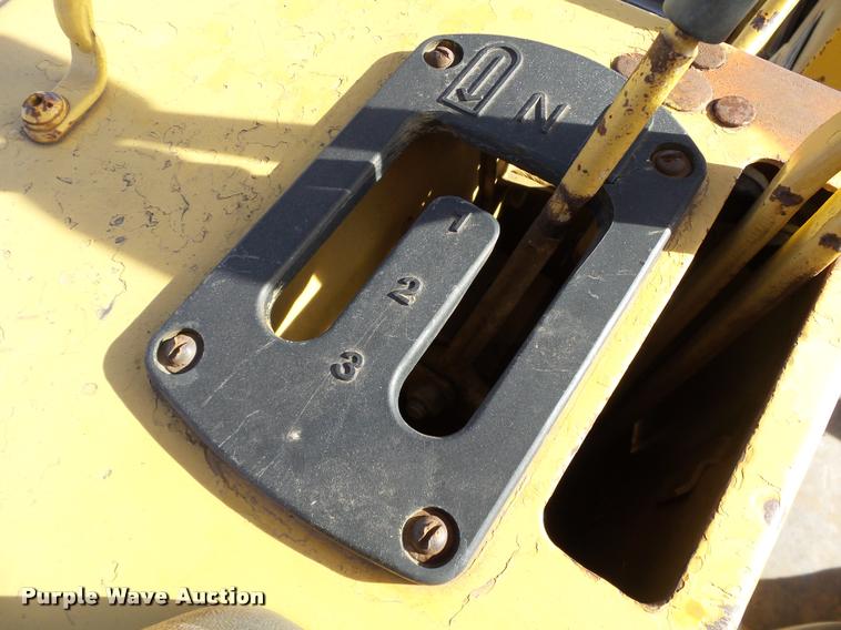 image for item DB0111 1988 Caterpillar D5H LGP dozer