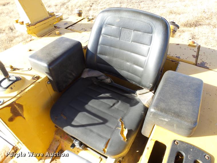 image for item DB0111 1988 Caterpillar D5H LGP dozer