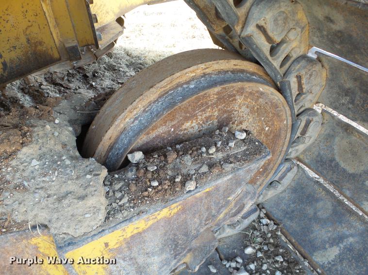 image for item DB0111 1988 Caterpillar D5H LGP dozer