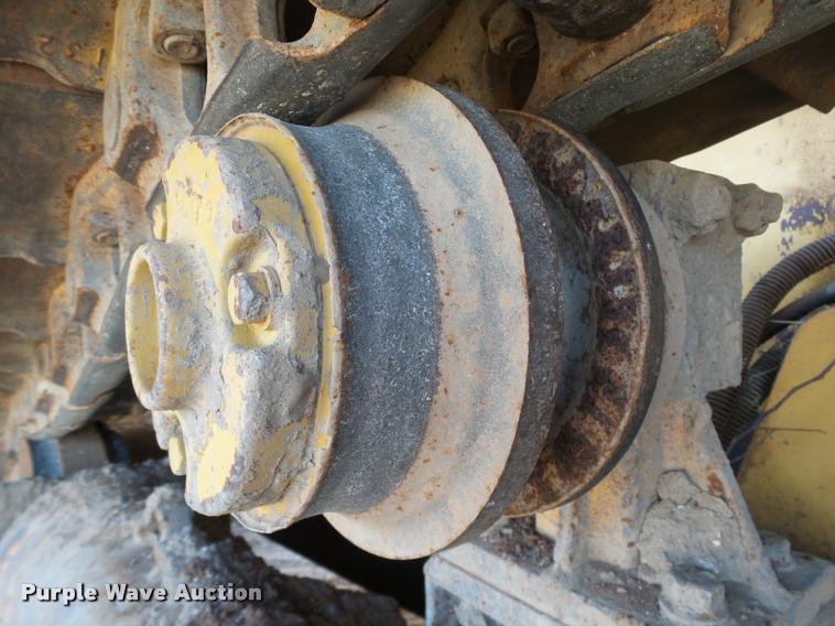 image for item DB0111 1988 Caterpillar D5H LGP dozer