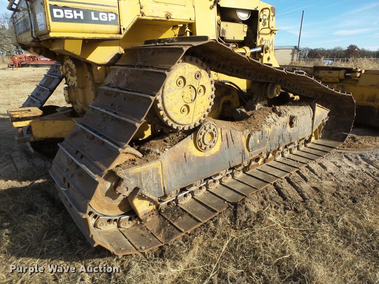 image for item DB0111 1988 Caterpillar D5H LGP dozer