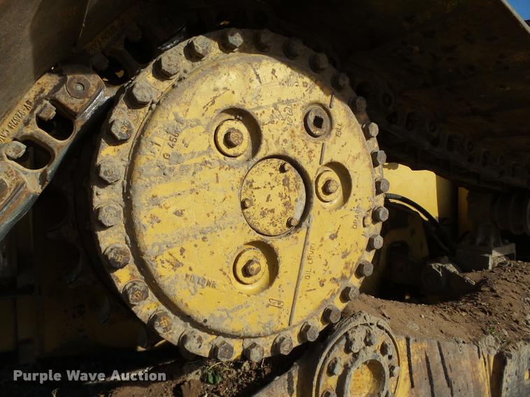 image for item DB0111 1988 Caterpillar D5H LGP dozer
