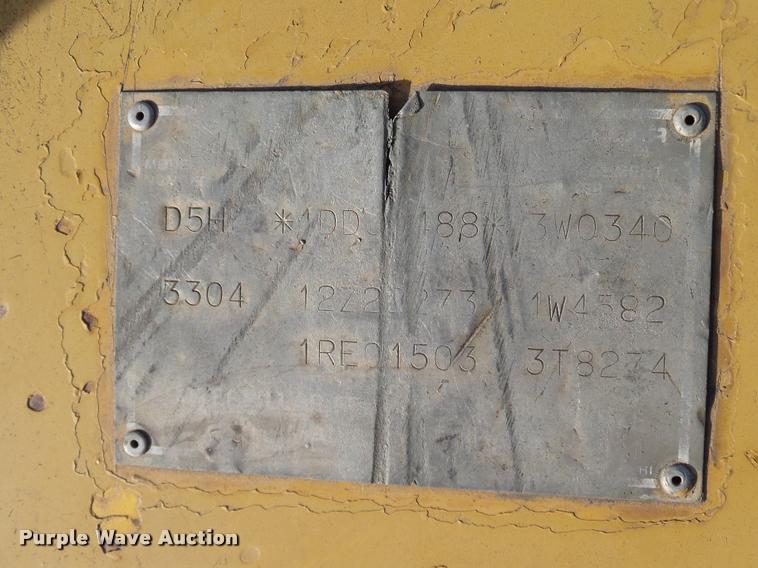 image for item DB0111 1988 Caterpillar D5H LGP dozer