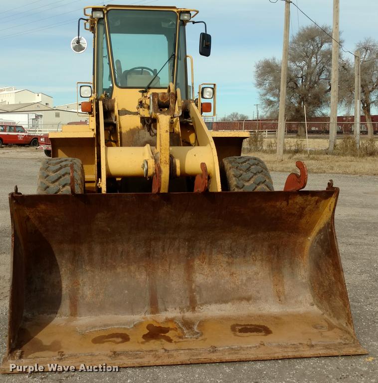 image for item DB0806 1993 John Deere 544G wheel loader