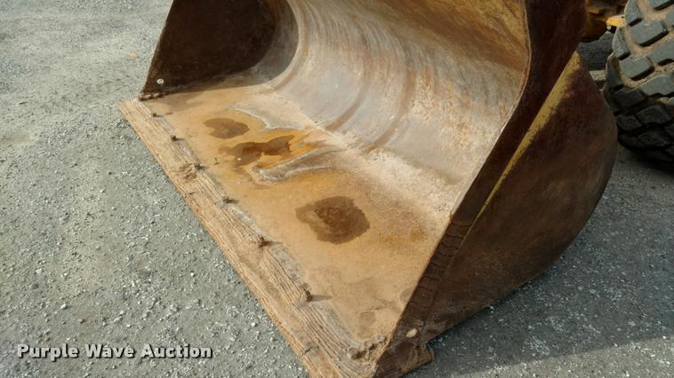 image for item DB0806 1993 John Deere 544G wheel loader