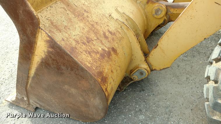 image for item DB0806 1993 John Deere 544G wheel loader