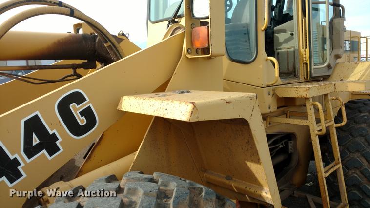 image for item DB0806 1993 John Deere 544G wheel loader