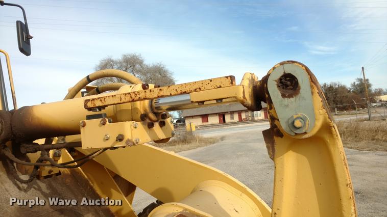 image for item DB0806 1993 John Deere 544G wheel loader