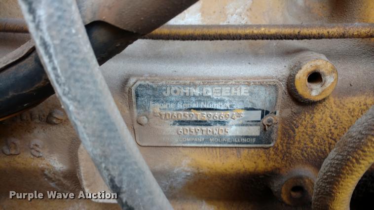 image for item DB0806 1993 John Deere 544G wheel loader