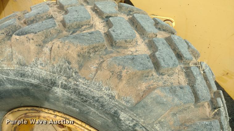 image for item DB0806 1993 John Deere 544G wheel loader