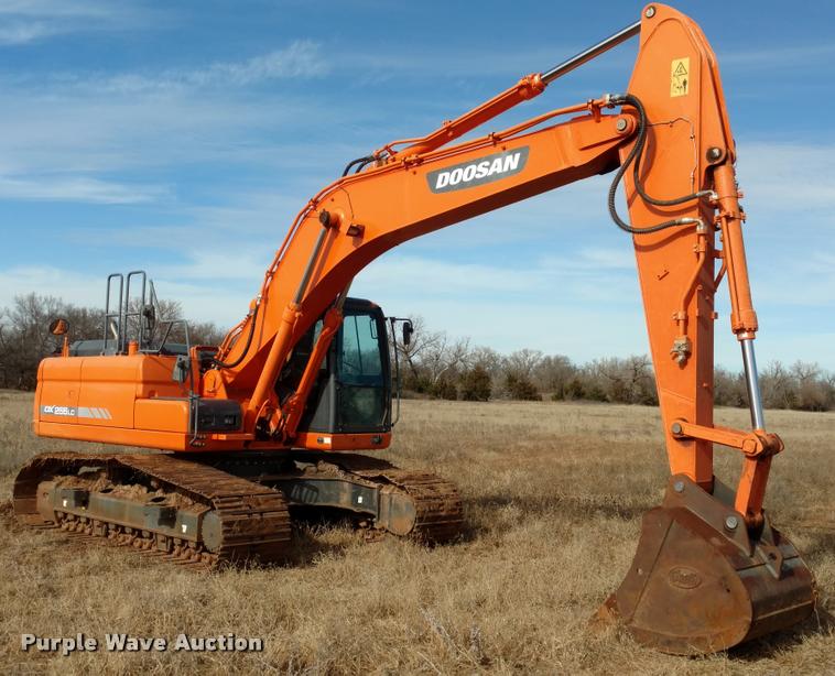 image for item DB0808 2012 Doosan DX255LC excavator