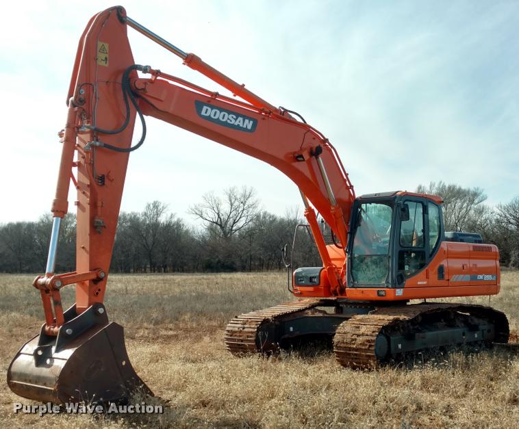 image for item DB0808 2012 Doosan DX255LC excavator