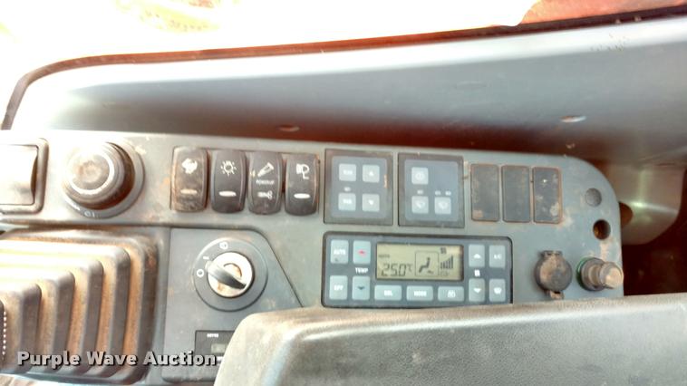 image for item DB0808 2012 Doosan DX255LC excavator