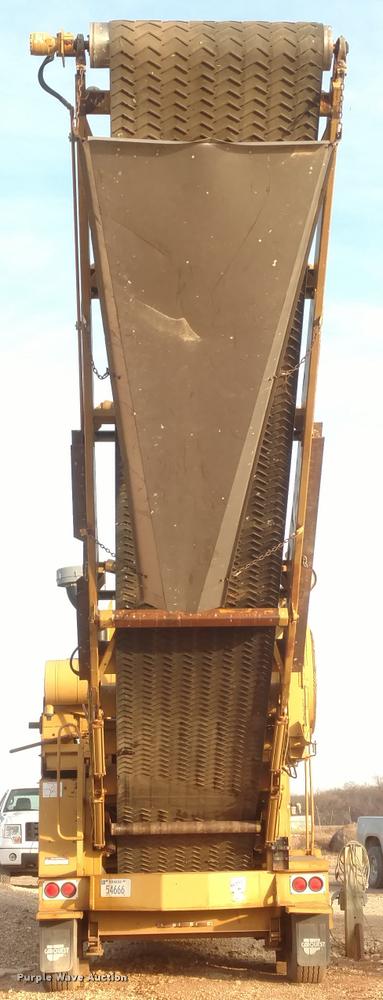 image for item DB0816 2001 Bandit 3680 Beast horizontal recycler / grinder