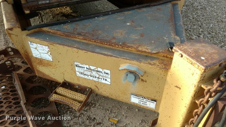 image for item DB0816 2001 Bandit 3680 Beast horizontal recycler / grinder