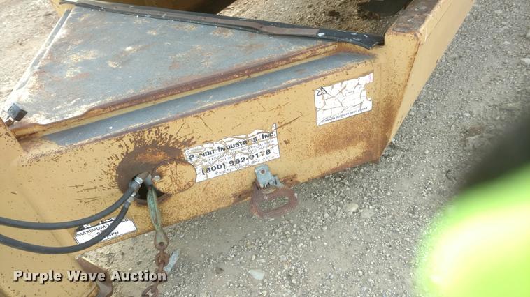 image for item DB0816 2001 Bandit 3680 Beast horizontal recycler / grinder