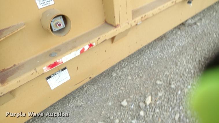 image for item DB0816 2001 Bandit 3680 Beast horizontal recycler / grinder