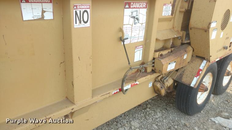 image for item DB0816 2001 Bandit 3680 Beast horizontal recycler / grinder