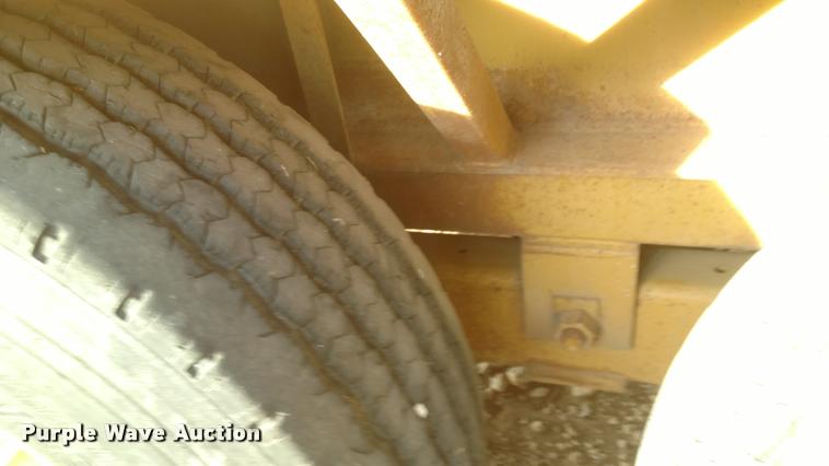 image for item DB0816 2001 Bandit 3680 Beast horizontal recycler / grinder