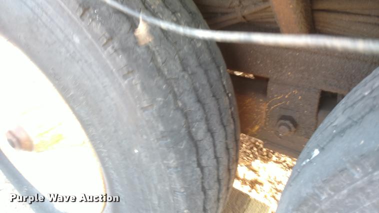 image for item DB0816 2001 Bandit 3680 Beast horizontal recycler / grinder