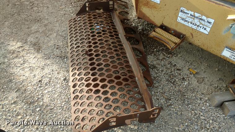 image for item DB0816 2001 Bandit 3680 Beast horizontal recycler / grinder