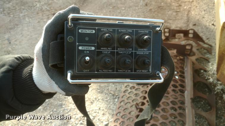 image for item DB0816 2001 Bandit 3680 Beast horizontal recycler / grinder