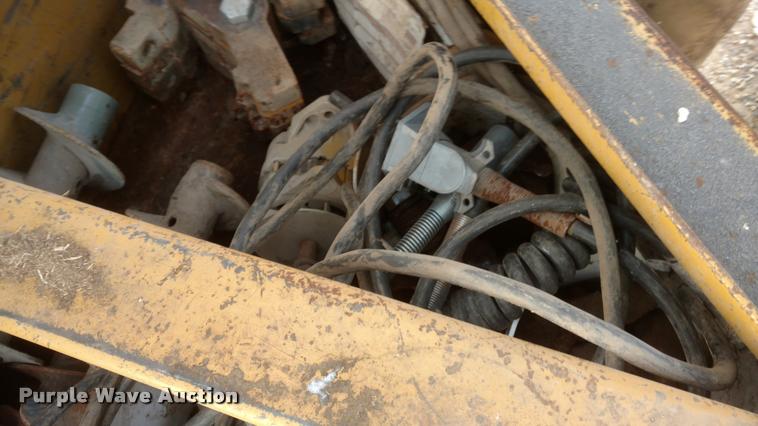 image for item DB0816 2001 Bandit 3680 Beast horizontal recycler / grinder