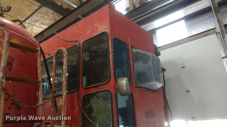 image for item DB0817 1989 Ford CT8000 paint striping truck